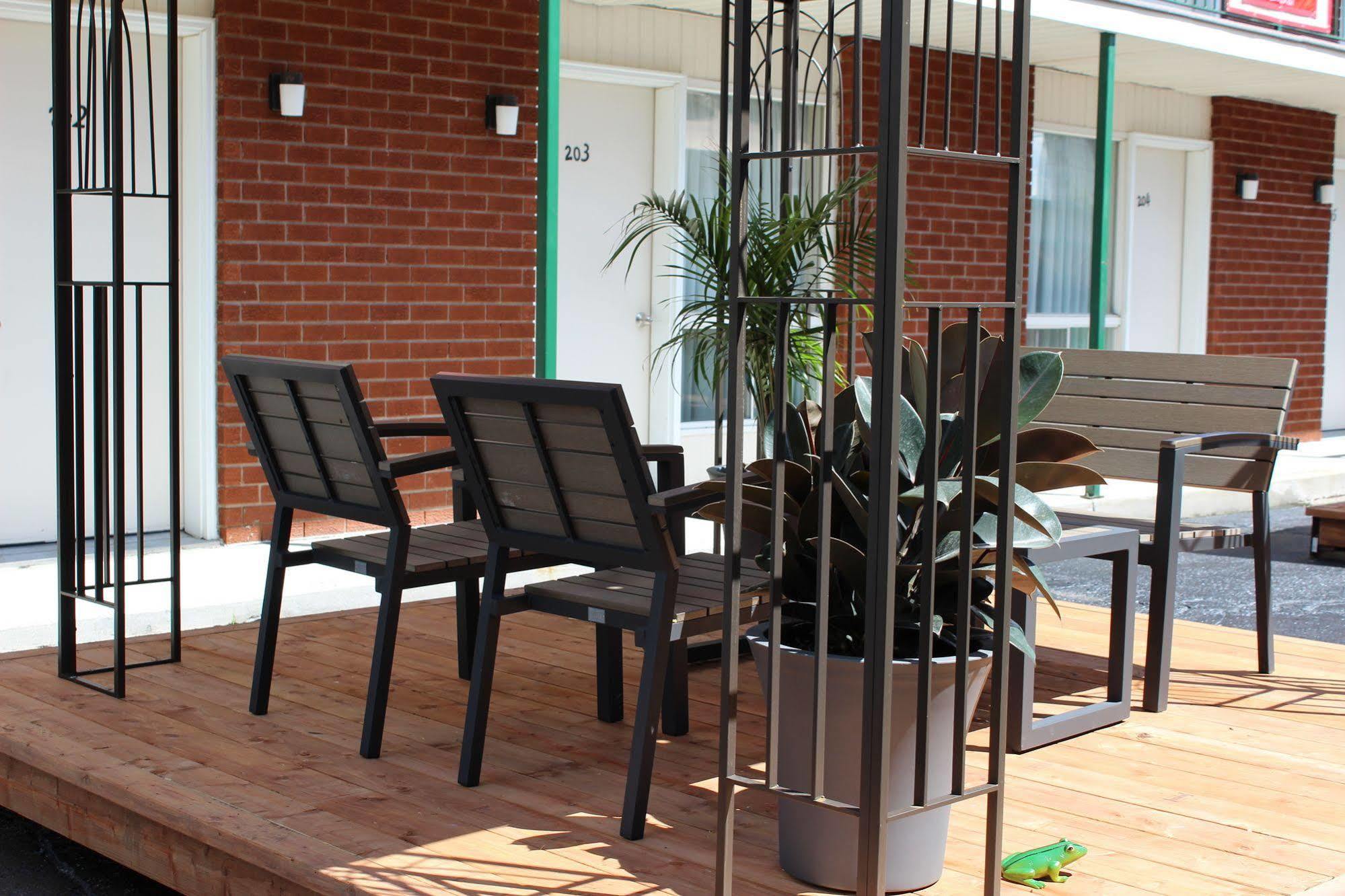 Motel Du Parc Secteur Hull Гатино Экстерьер фото